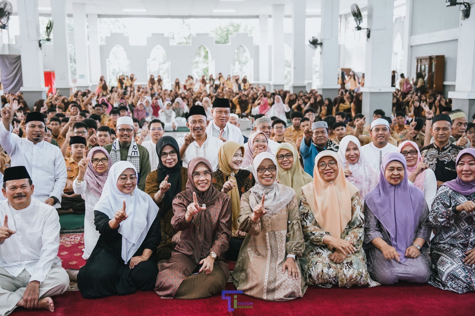 Sholat Subuh Berjamaah Bersama Sekda Prov. Kaltim